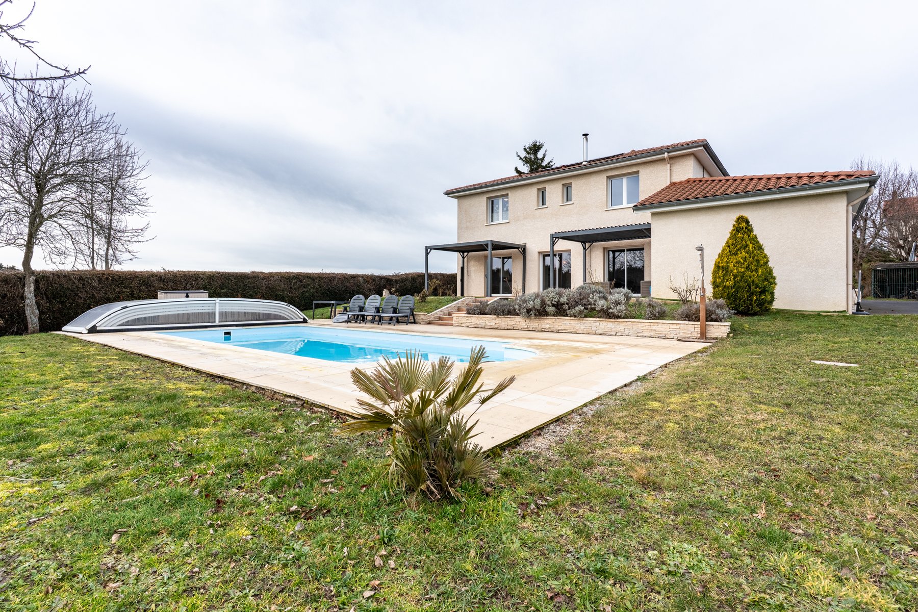 Extérieur avec piscine, villa à Aboën